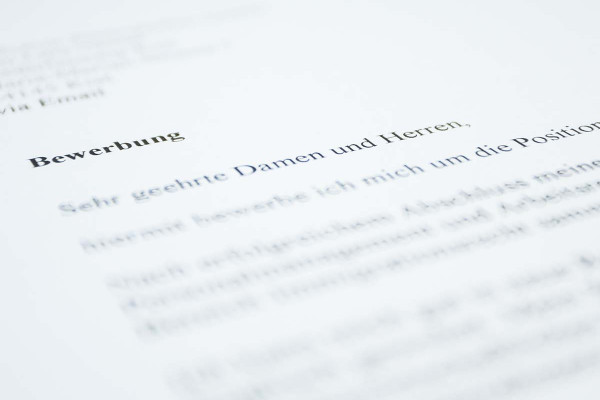 Führungserfahrung im Bewerbungsschreiben formulieren