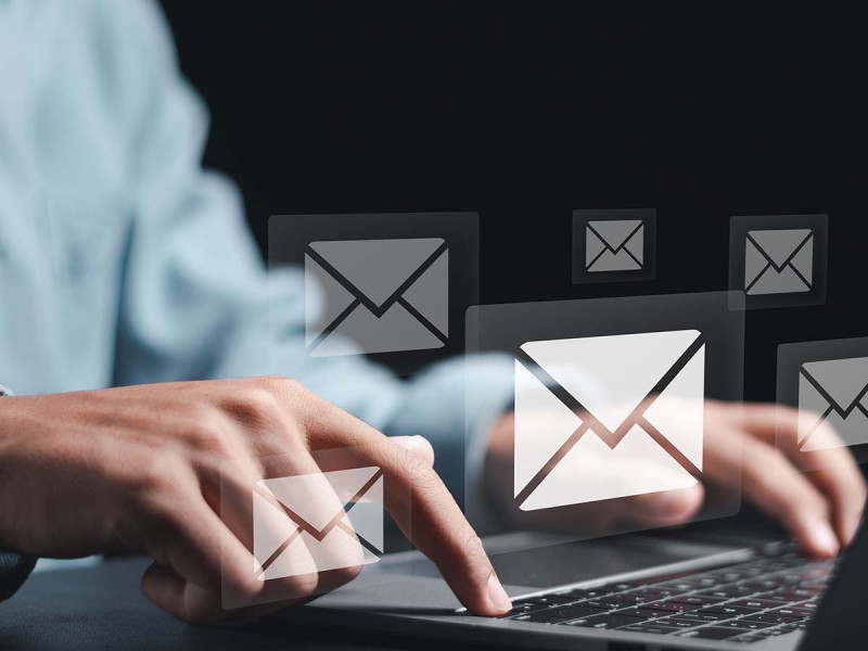 Grußformeln für Briefe und Mails