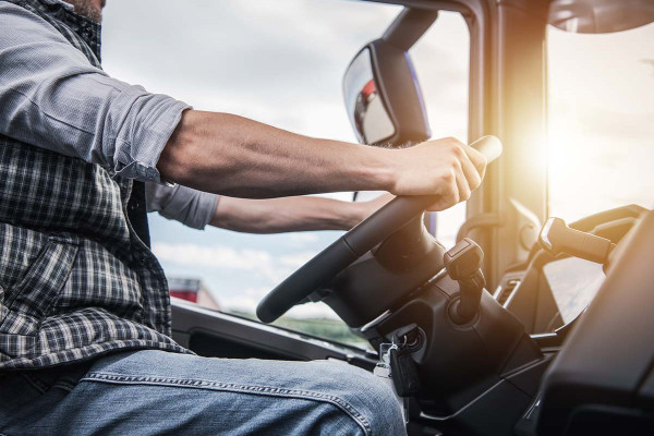 Unterschied LKW-Fahrer und Berufskraftfahrer